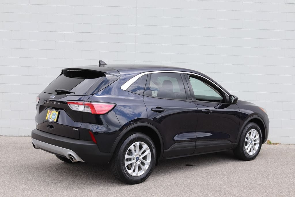 Used 2021 Ford Escape SE FWD image 30