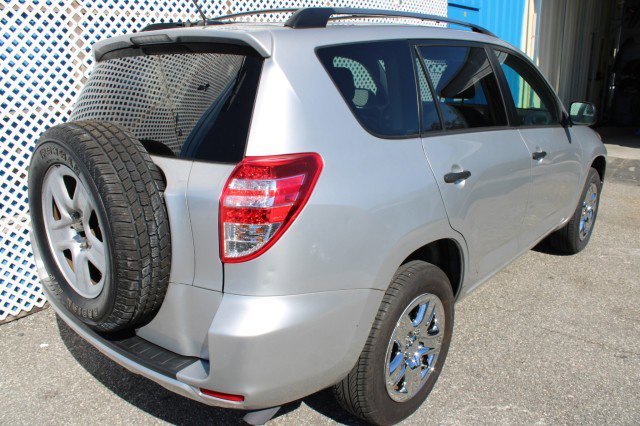 Used 2012 Toyota RAV4 FWD w/ Value Pkg image 6