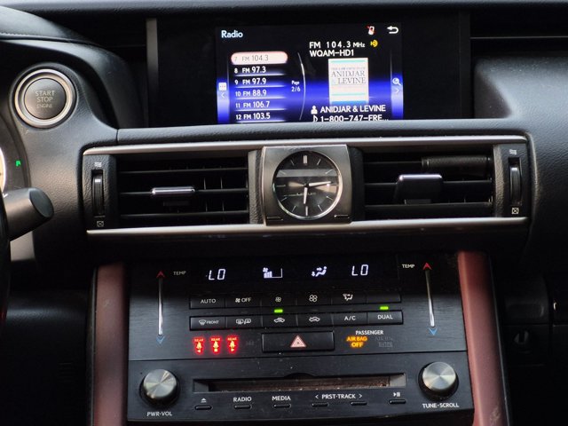 Used 2017 Lexus IS 200t RWD image 10