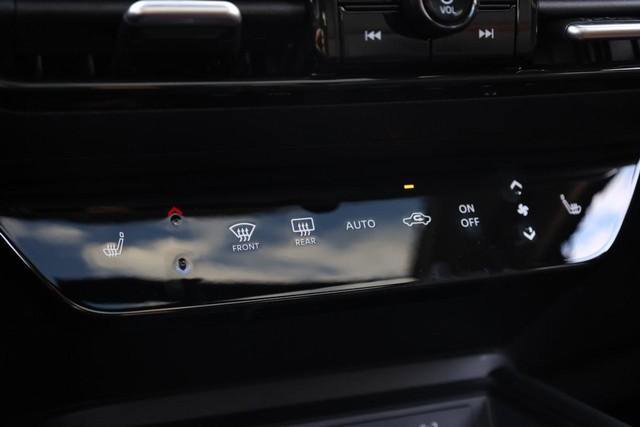 New 2026 Nissan Kicks SR w/ SR Premium Package AWD/4WD image 16