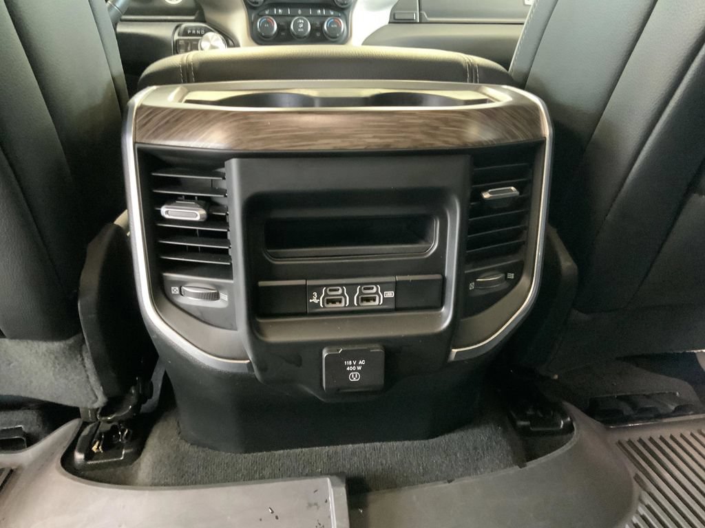 Used 2020 RAM 1500 Laramie AWD/4WD image 27