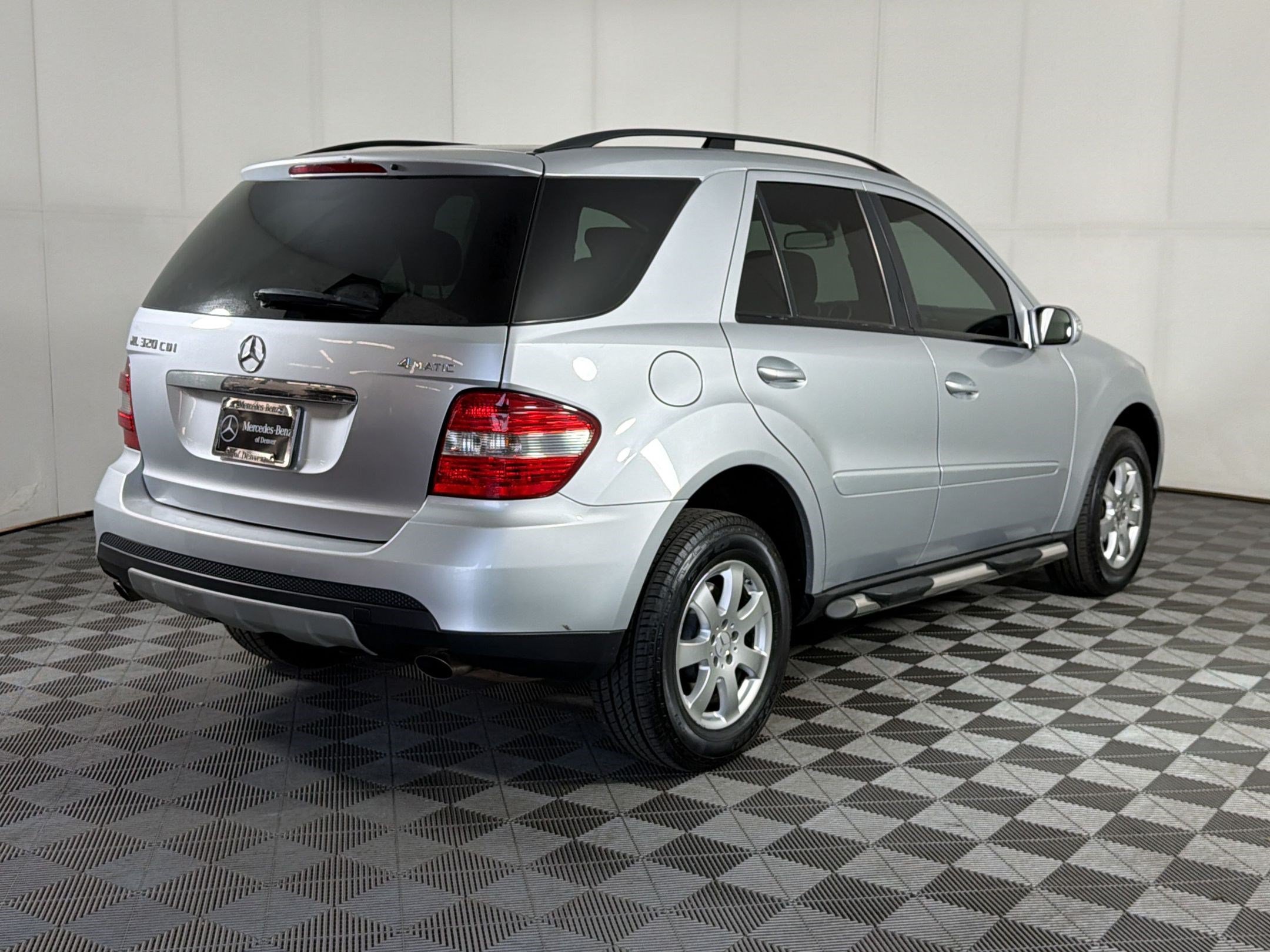 Used 2007 Mercedes-Benz ML 320 4MATIC image 9