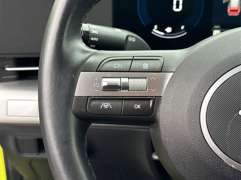 Used 2024 Hyundai Kona SEL image 31