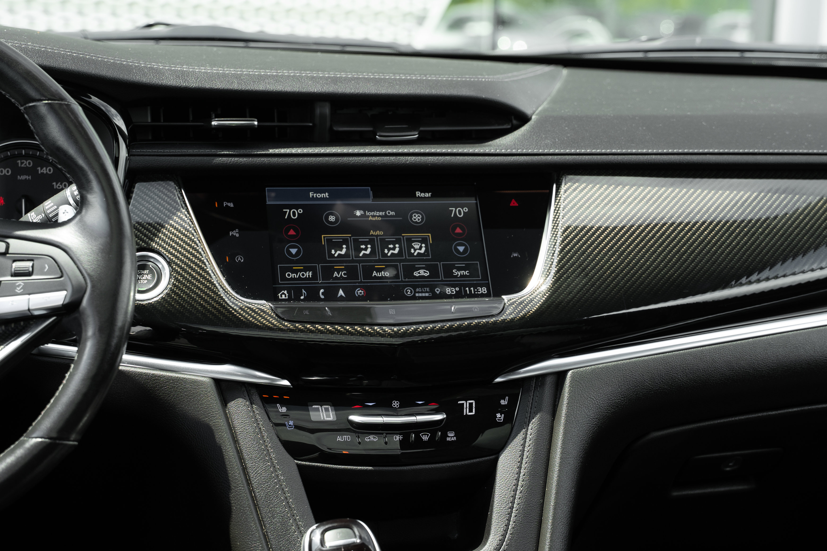Used 2021 Cadillac XT6 Sport AWD/4WD image 12