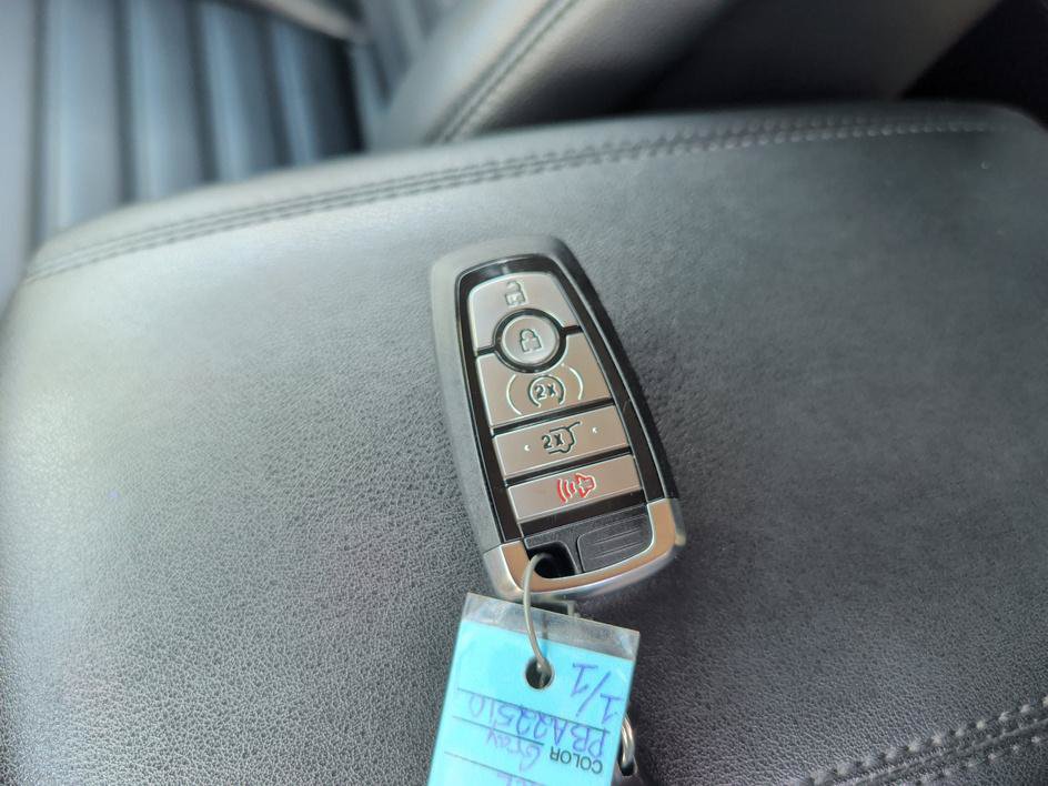 Used 2023 Ford Edge SEL w/ Convenience Package AWD/4WD image 30
