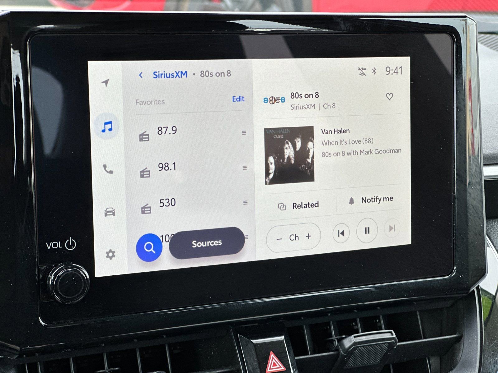 Used 2025 Toyota Corolla LE image 17