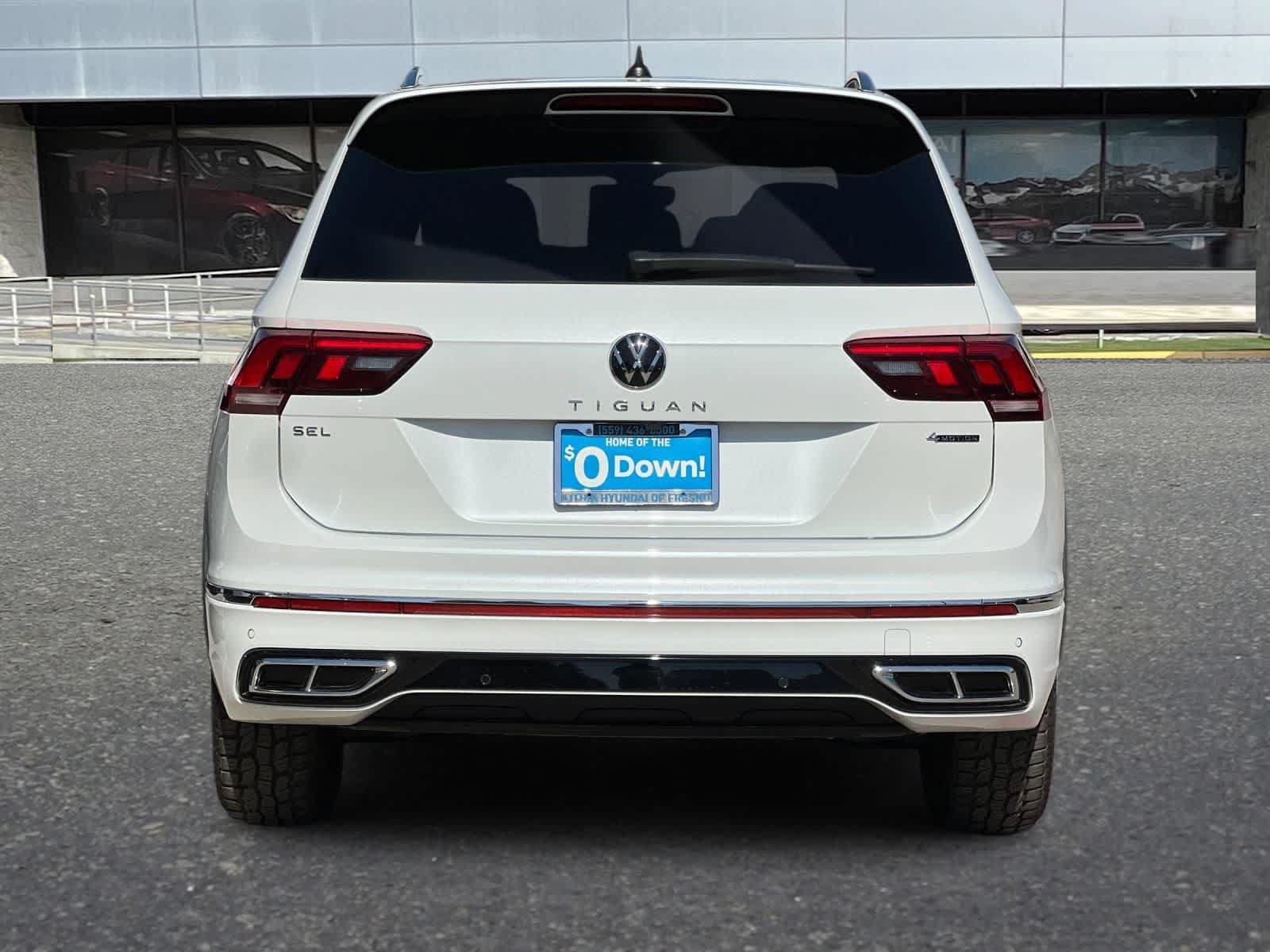 Used 2024 Volkswagen Tiguan SEL R-Line AWD/4WD image 8