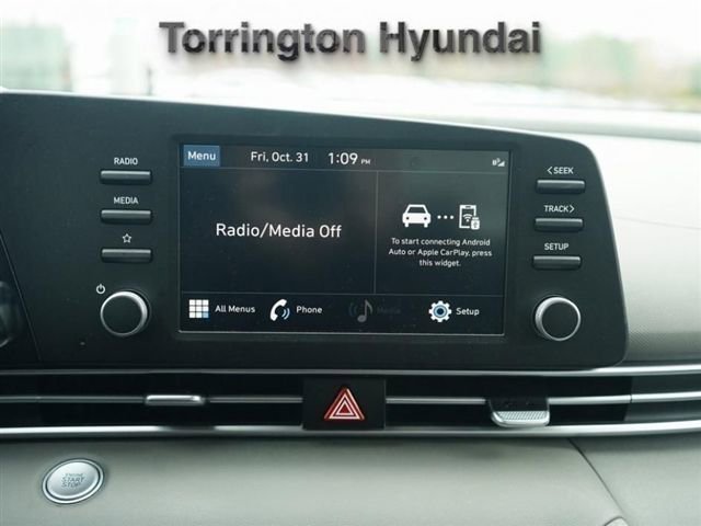 Certified 2023 Hyundai Elantra SEL image 12