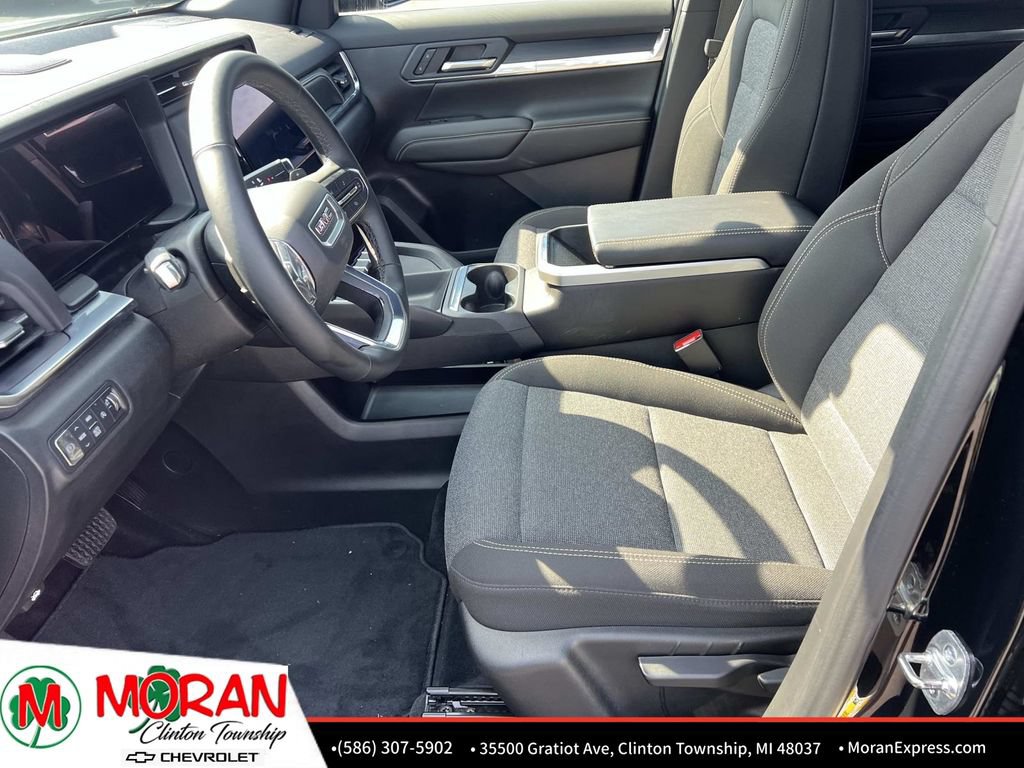 Certified 2025 GMC Terrain Elevation AWD/4WD image 17