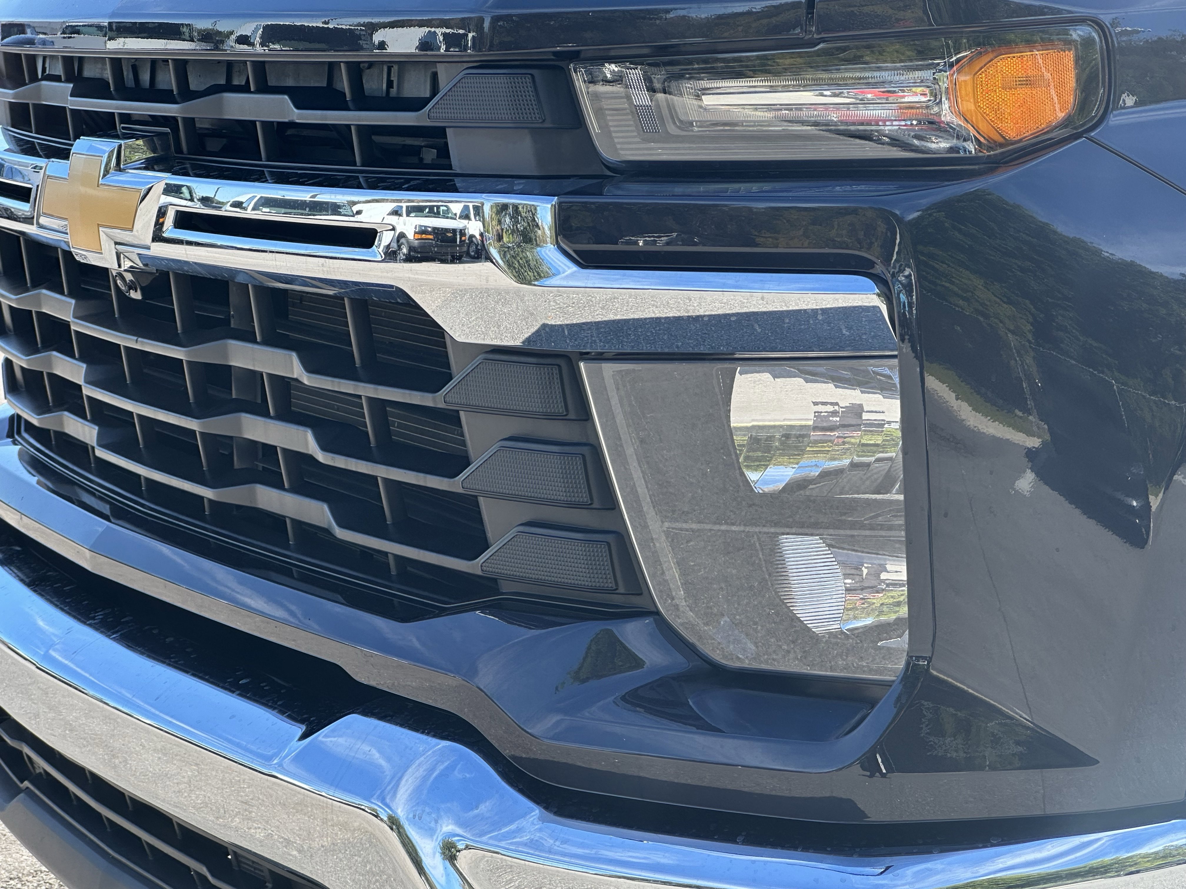 Certified 2024 Chevrolet Silverado 2500 LT w/ All Star Edition image 6