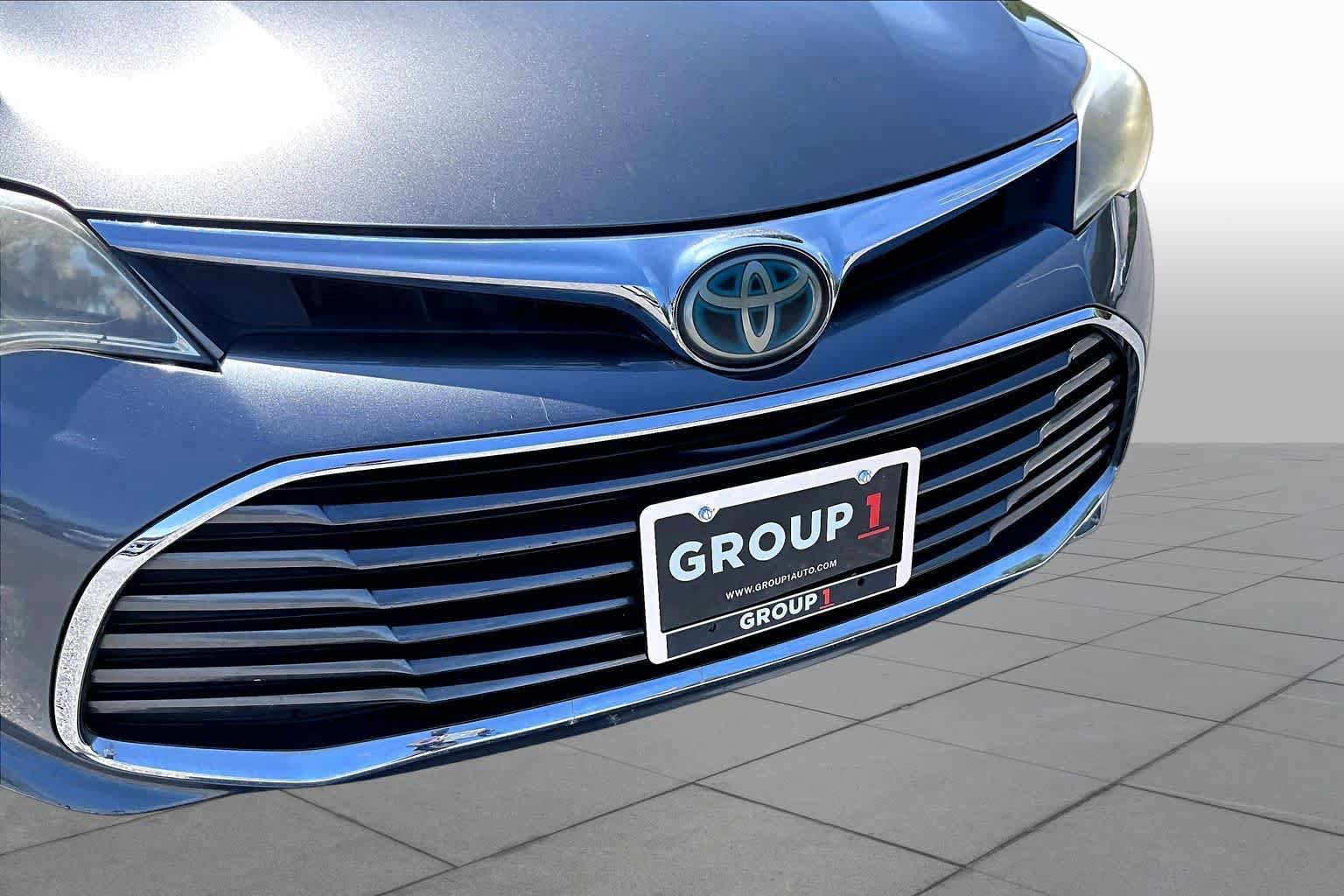 Used 2017 Toyota Avalon Limited FWD image 28