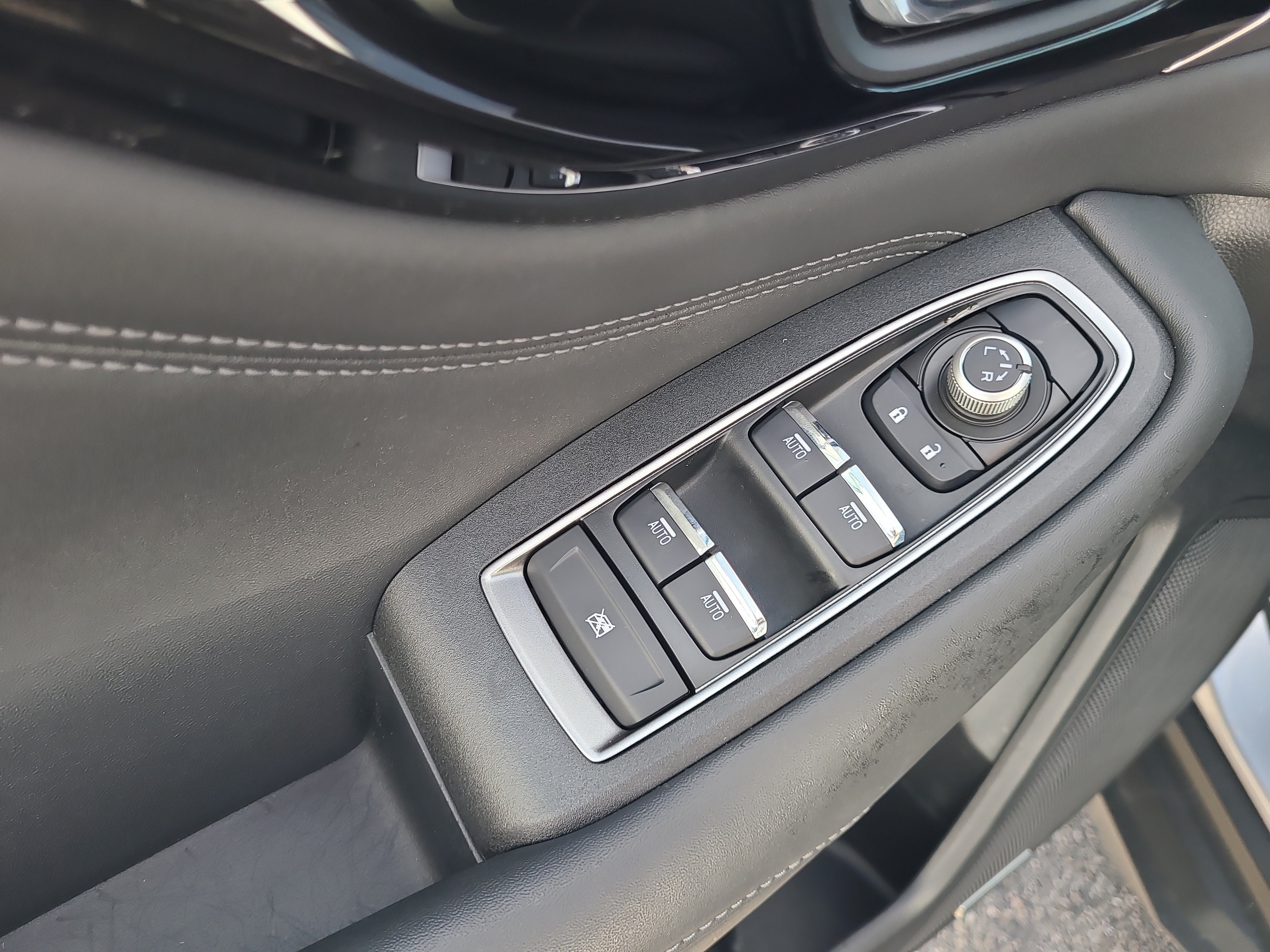 Certified 2024 Subaru Outback Limited AWD/4WD image 19