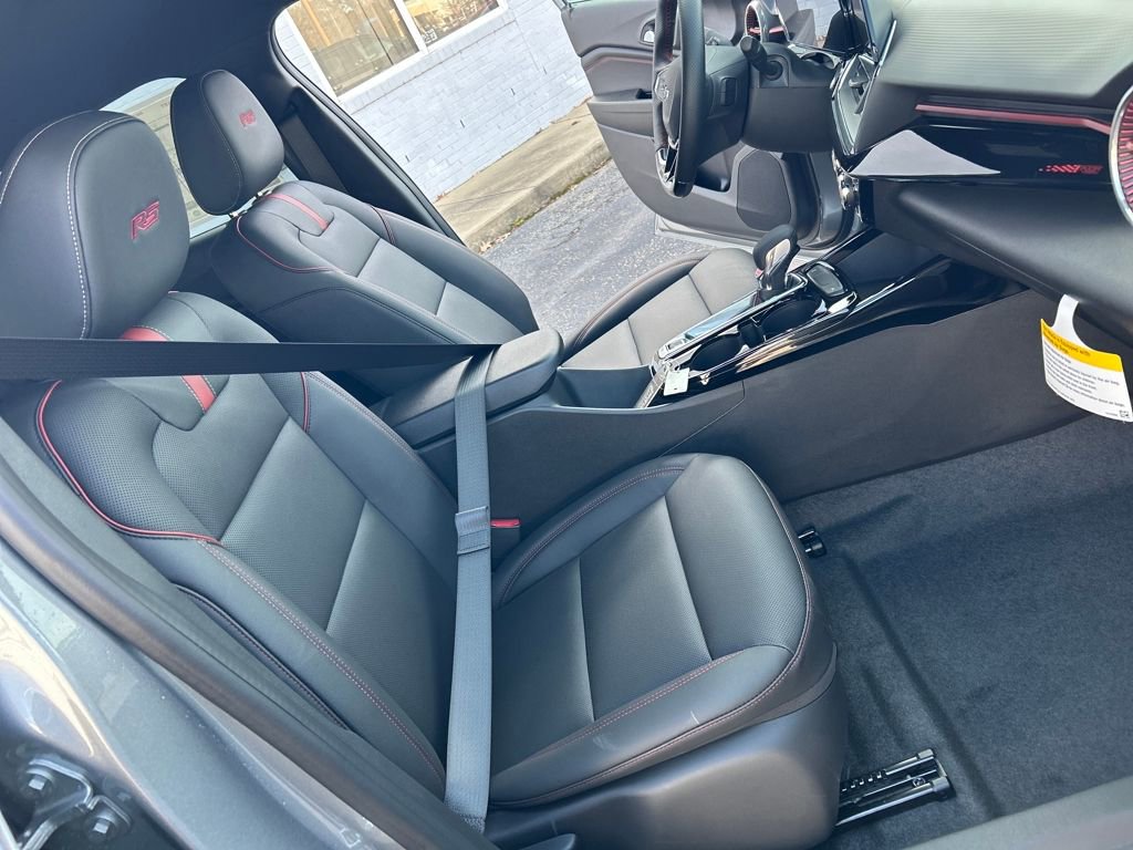 New 2026 Chevrolet Trax RS w/ Driver Confidence Package image 31