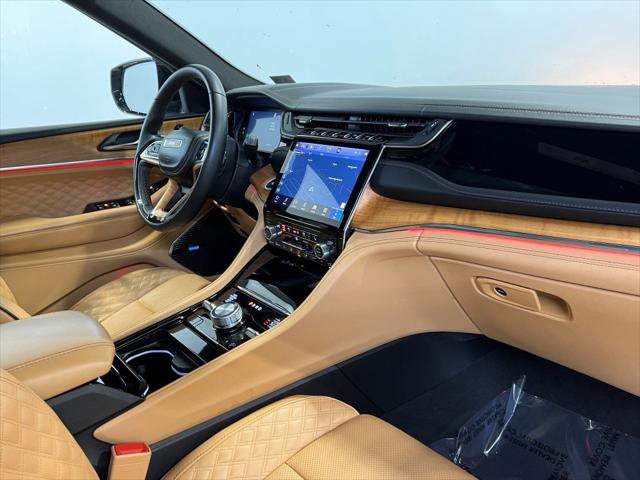 Certified 2024 Jeep Grand Cherokee L Summit image 17