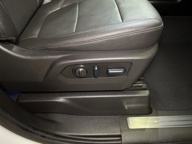 Used 2022 GMC Sierra 2500 SLT w/ SLT Convenience Package image 77