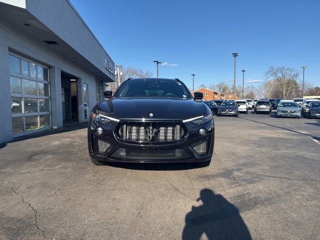 Used 2022 Maserati Levante Modena S image 6