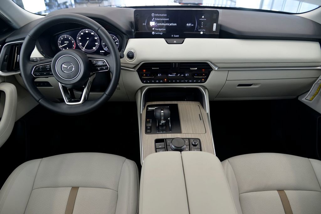 Certified 2026 MAZDA CX-90 3.3 Turbo S w/ Premium Package image 17