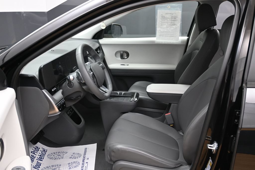 Used 2025 Hyundai Ioniq 5 SEL AWD/4WD image 12