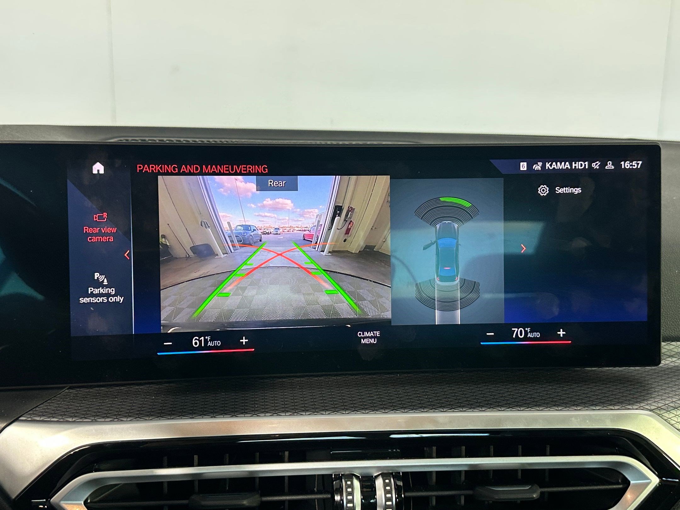 Certified 2023 BMW 330i Sedan w/ M Sport Package image 24