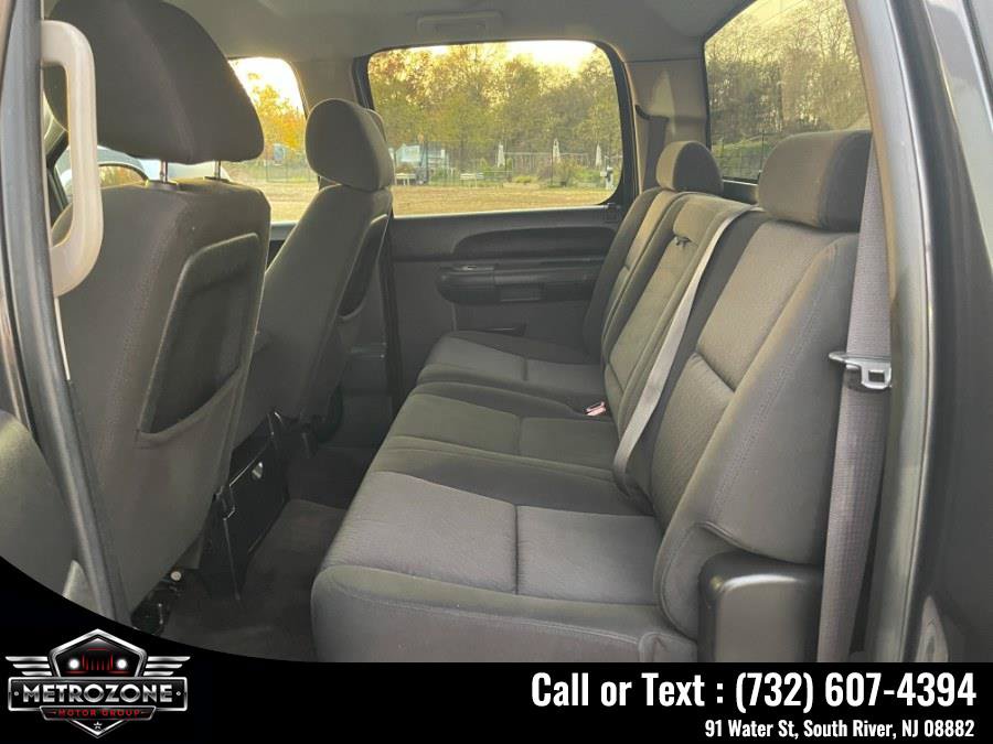 Used 2011 Chevrolet Silverado 1500 LT w/ Texas Edition RWD image 22