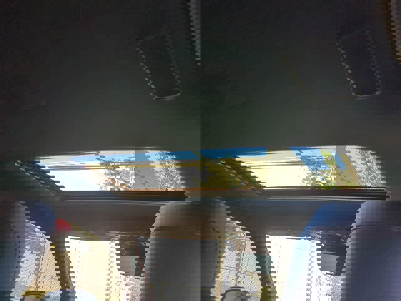 Used 2025 Lexus LX 600 4WD w/ Premium Package image 23