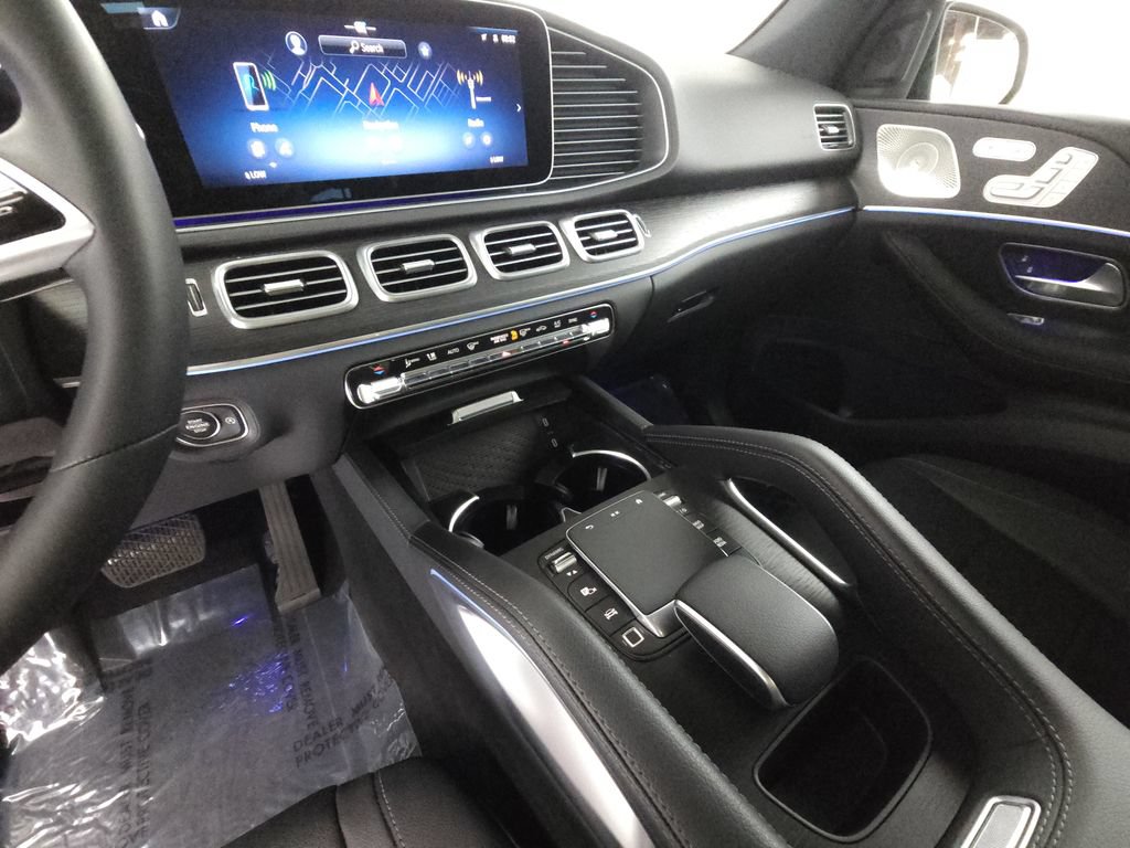 Used 2026 Mercedes-Benz GLE 450 4MATIC w/ Driver Assistance Package image 15