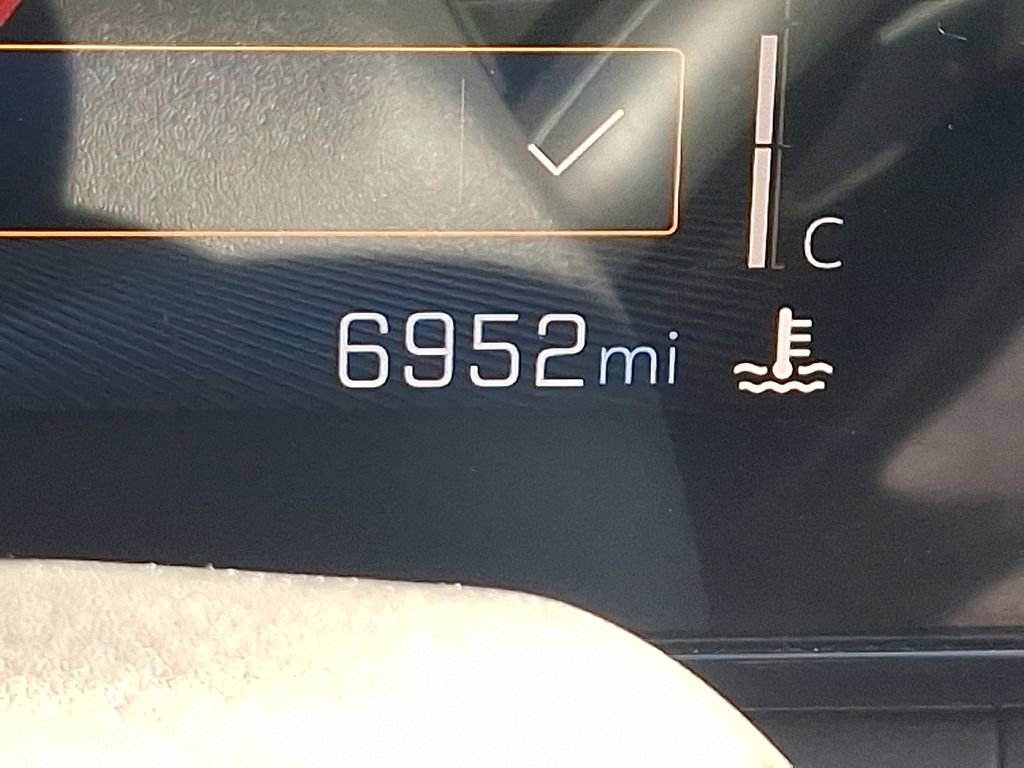 Used 2025 Chevrolet Trax ACTIV w/ Sunroof Package image 20