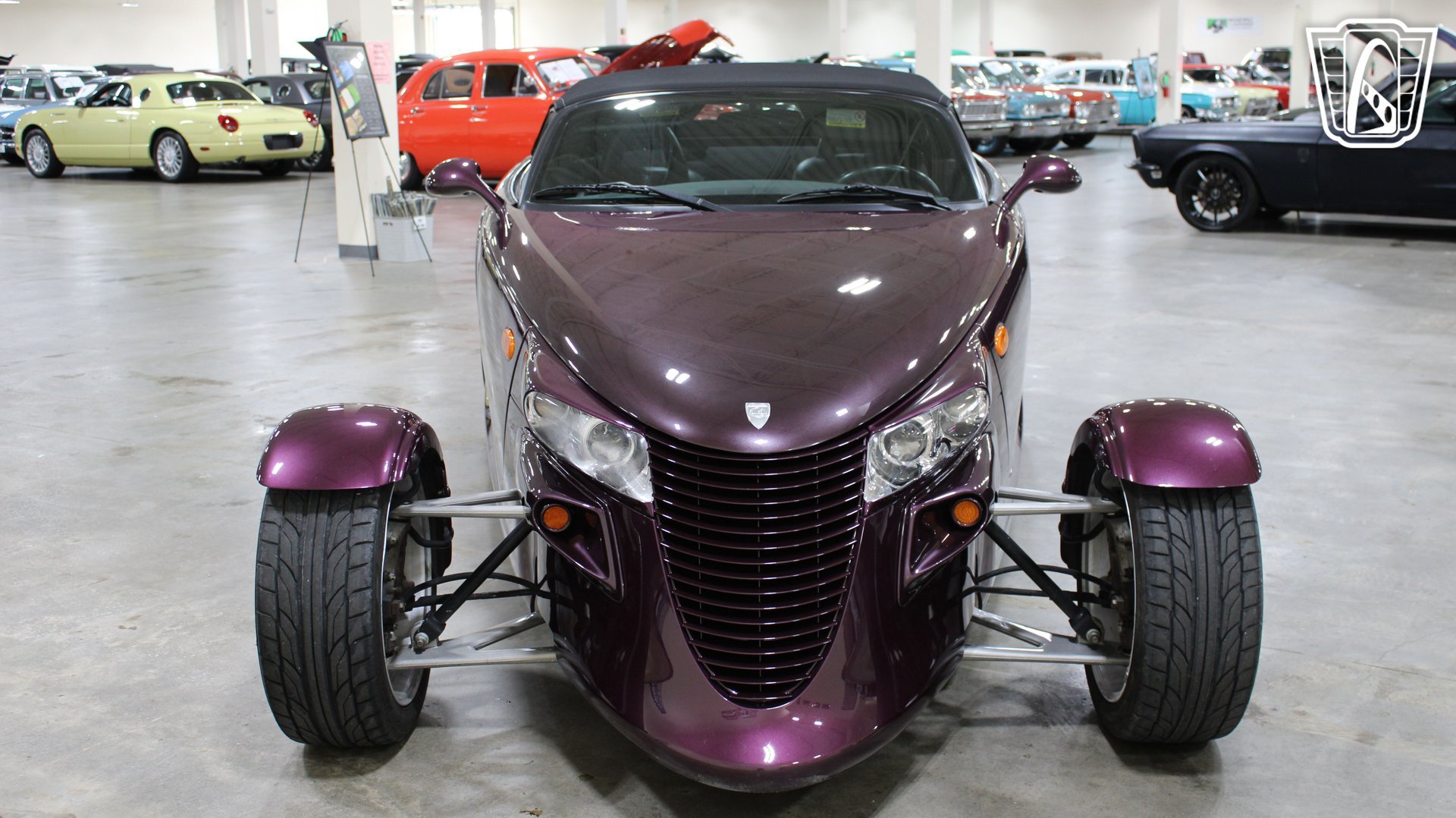 Used 1999 Plymouth Prowler RWD image 33