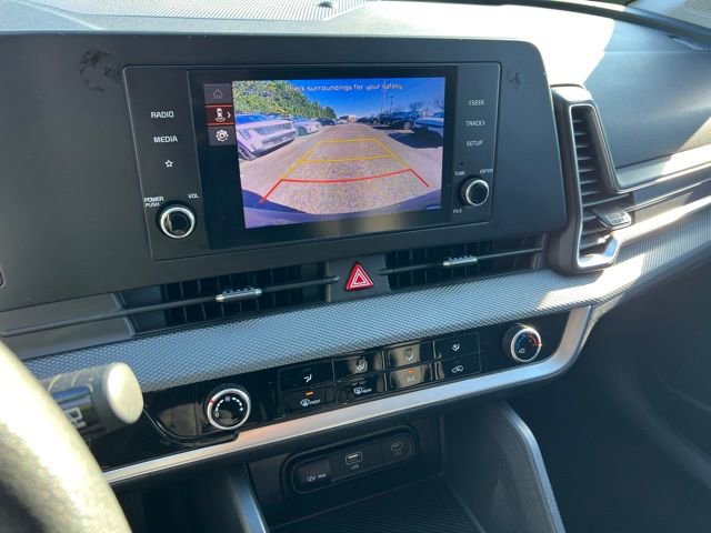 Certified 2024 Kia Sportage LX image 22