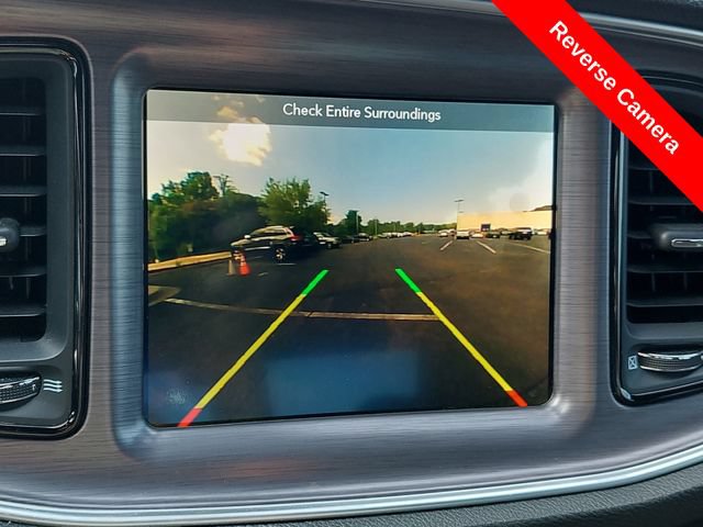 Used 2017 Dodge Challenger R/T Scat Pack RWD image 9