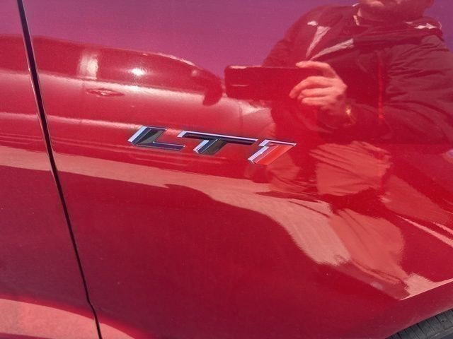 Used 2022 Chevrolet Camaro LT w/ RS Package image 16