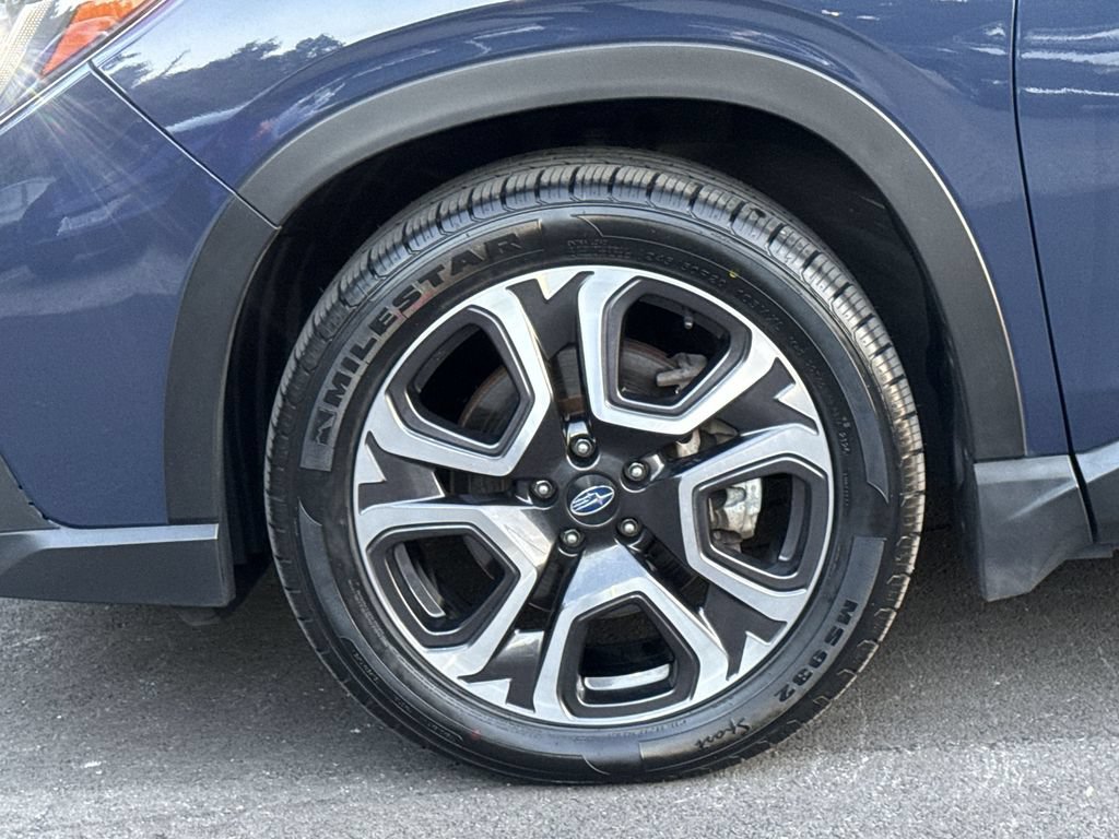 Used 2023 Subaru Ascent Limited AWD/4WD image 18