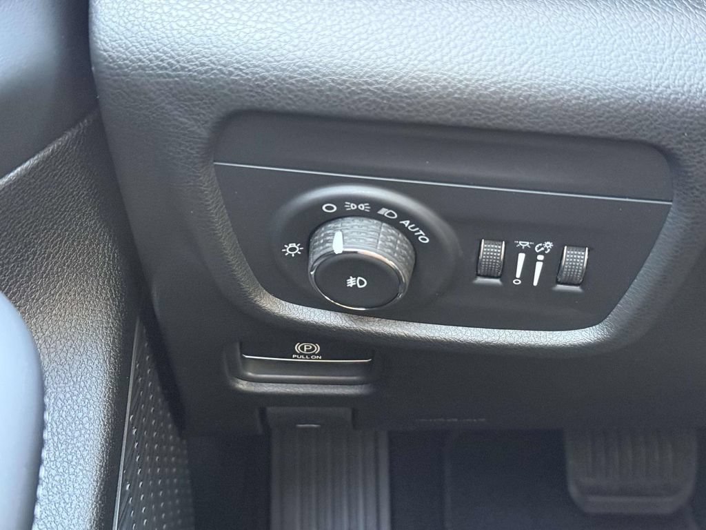 New 2026 Jeep Grand Cherokee Limited AWD/4WD image 27
