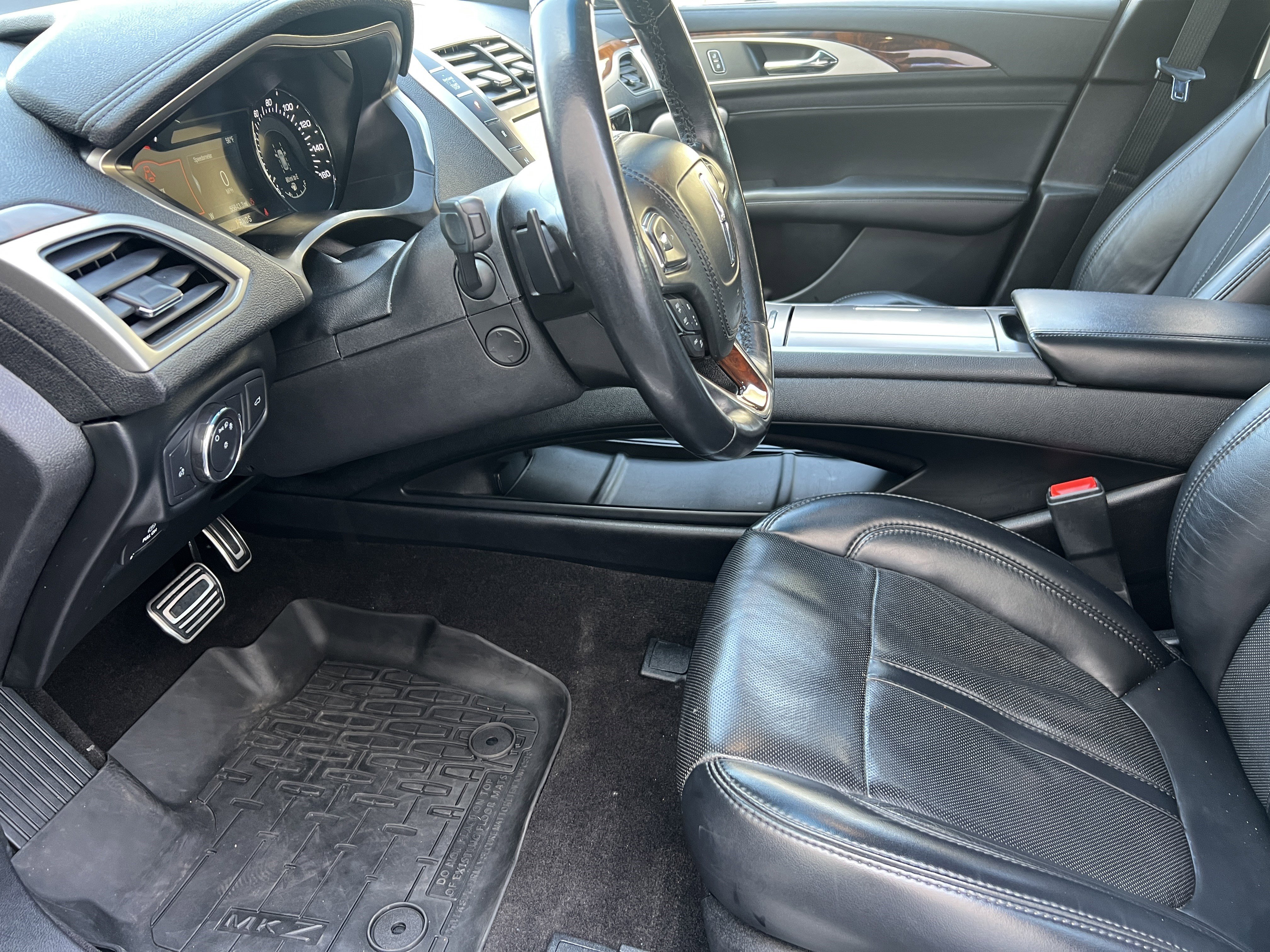 Used 2020 Lincoln MKZ Reserve w/ Luxury Package FWD image 15