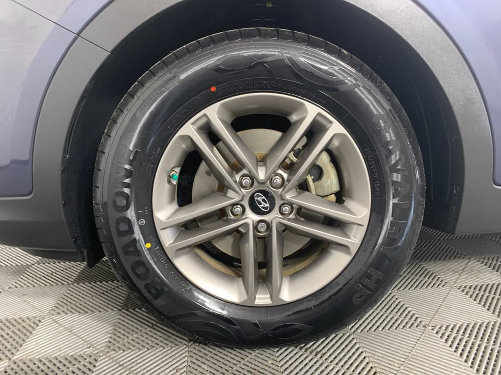 Used 2017 Hyundai Santa Fe Sport FWD image 11