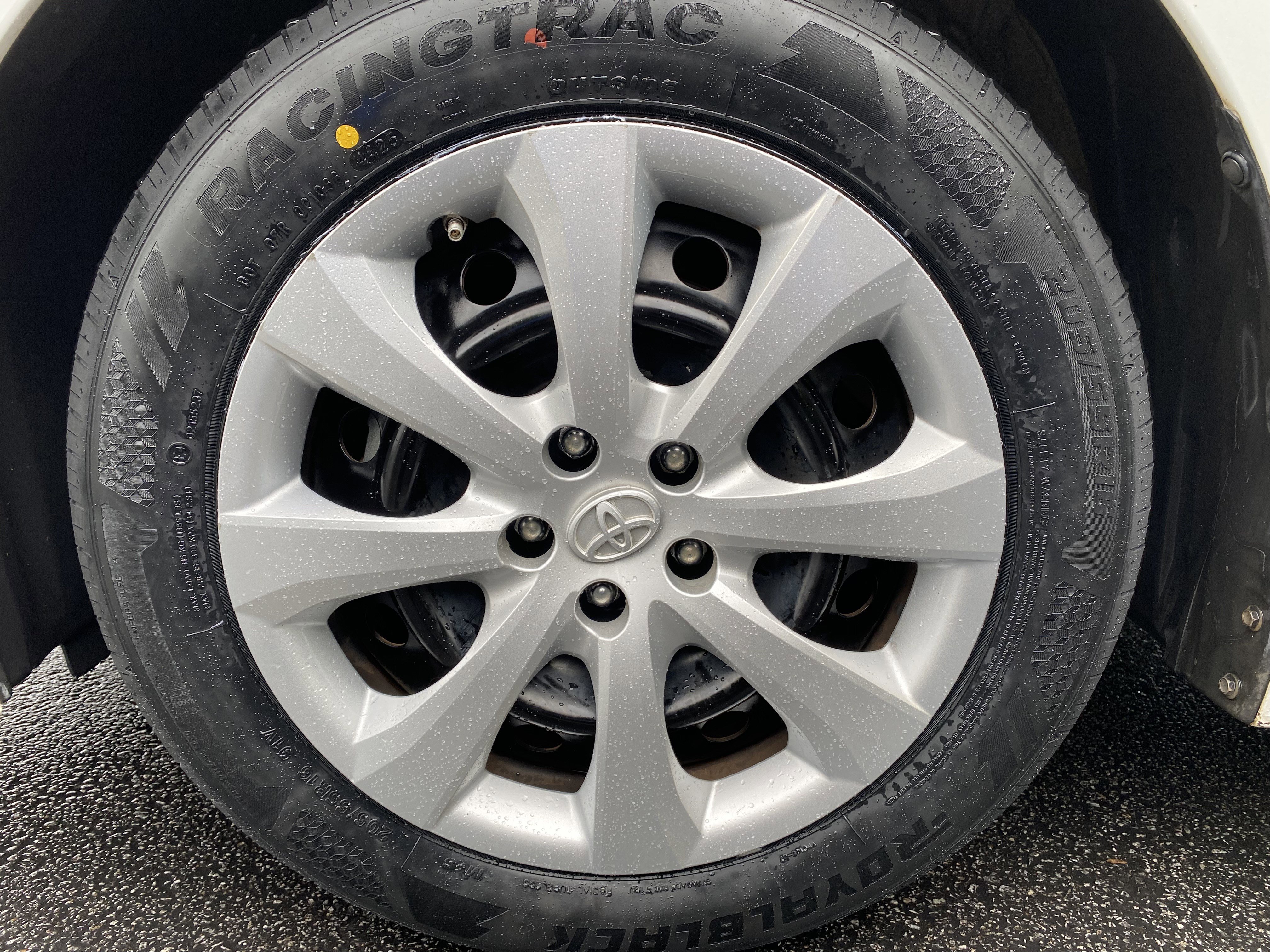 Used 2021 Toyota Corolla LE FWD image 37