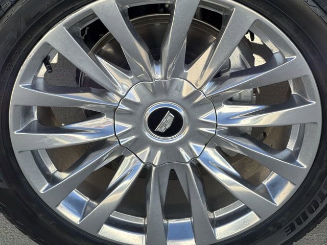 Certified 2022 Cadillac Escalade Premium Luxury image 10