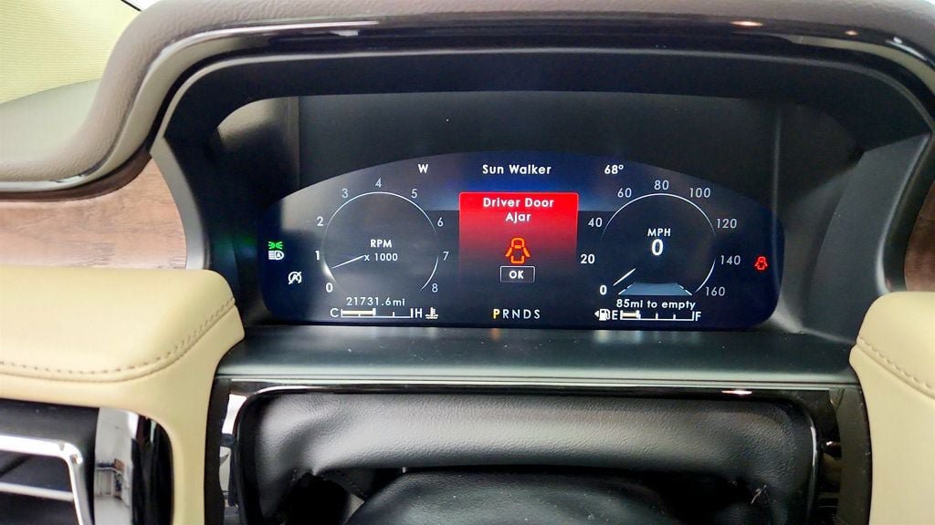 Used 2023 Lincoln Nautilus Reserve w/ Equipment Group 201A AWD/4WD image 15