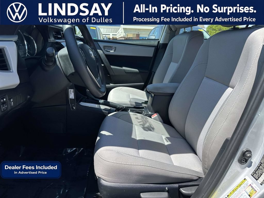 Used 2015 Toyota Corolla LE FWD image 11