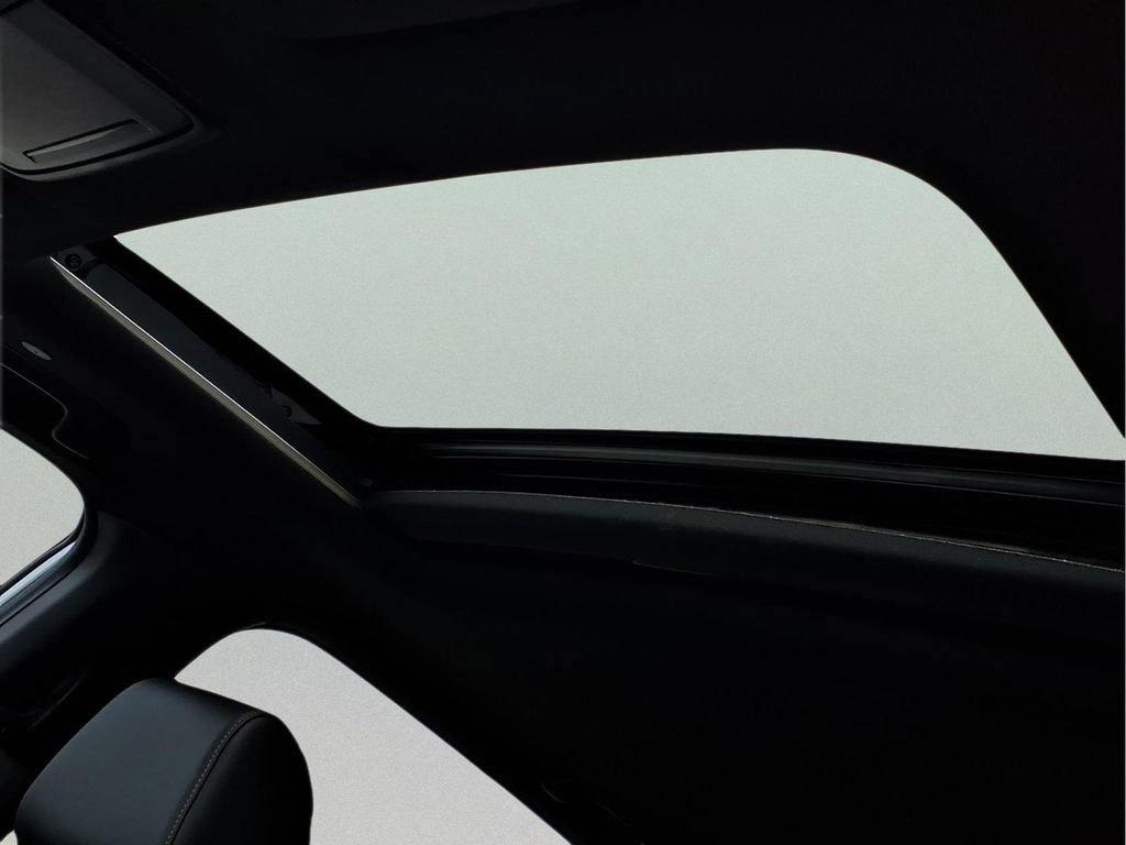 Used 2024 Honda CR-V Sport-L image 11