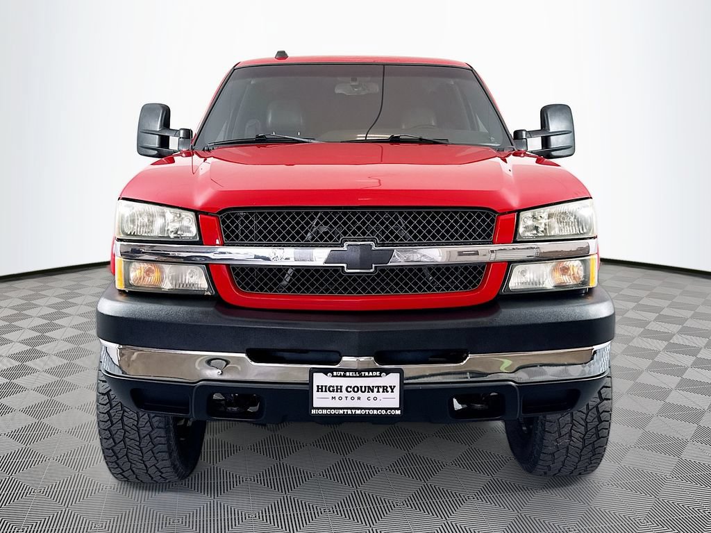 Used 2004 Chevrolet Silverado 2500 LS w/ Skid Plate Package AWD/4WD image 2
