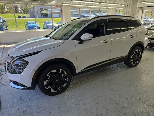 Used 2024 Kia Sportage SX image 2