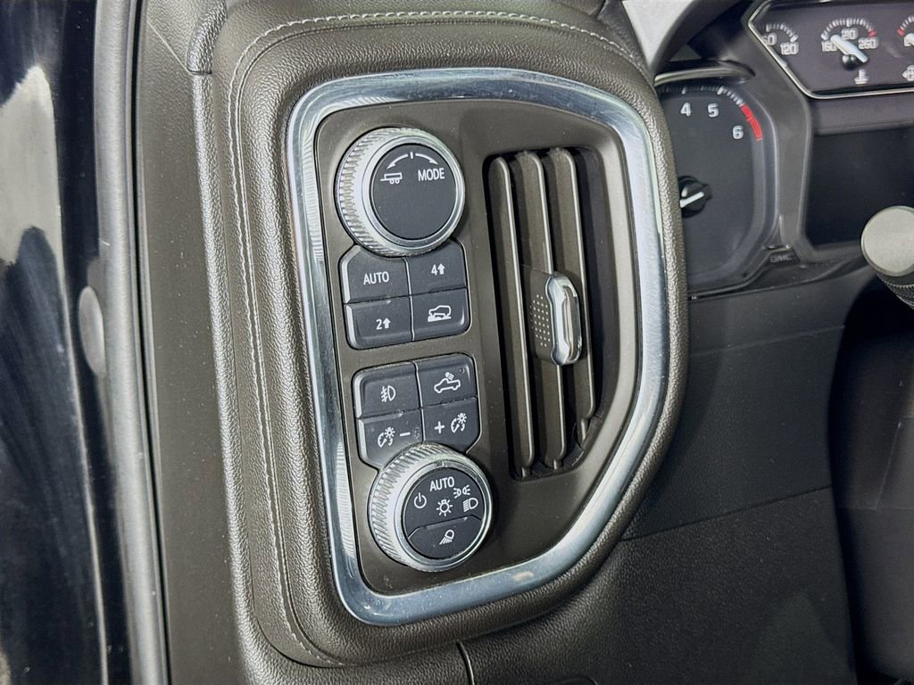 Used 2020 GMC Sierra 1500 SLT w/ SLT Convenience Package AWD/4WD image 18