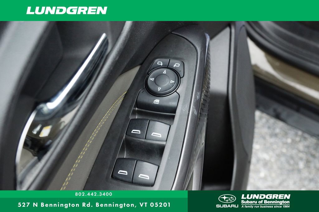 Used 2024 Chevrolet Trax ACTIV w/ Sunroof Package image 12