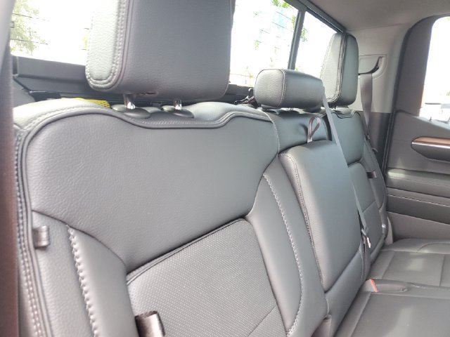 Used 2023 GMC Sierra 1500 Denali w/ Technology Package AWD/4WD image 25