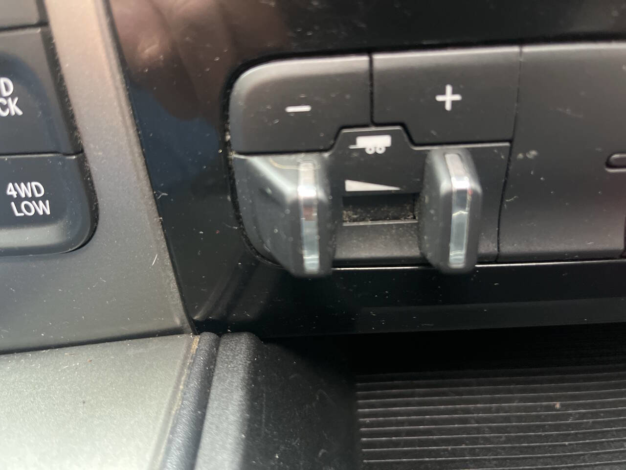 Used 2016 RAM 1500 Sport w/ Black Ram 1500 Sport Group image 32