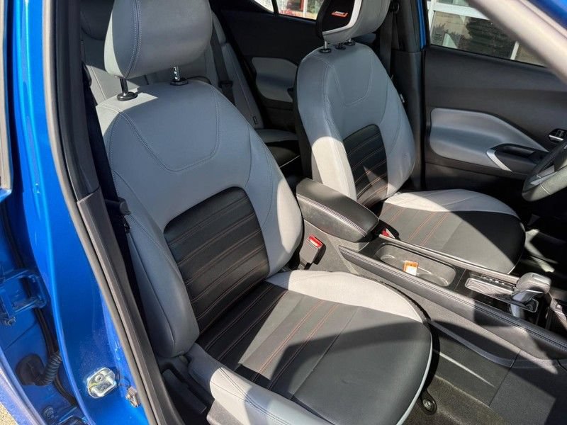 Used 2023 Nissan Kicks SR w/ SR Premium Package FWD image 11