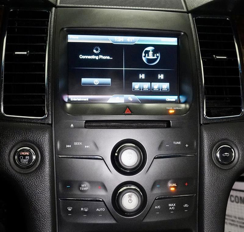 Used 2015 Ford Taurus Limited image 15