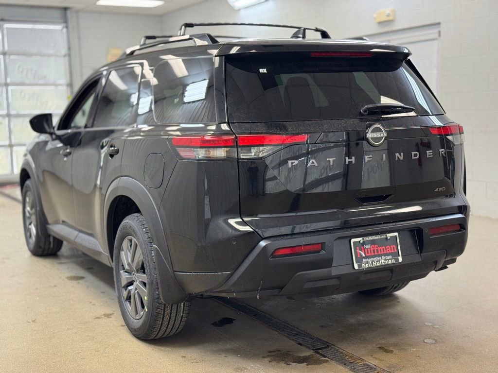 New 2026 Nissan Pathfinder SV image 7