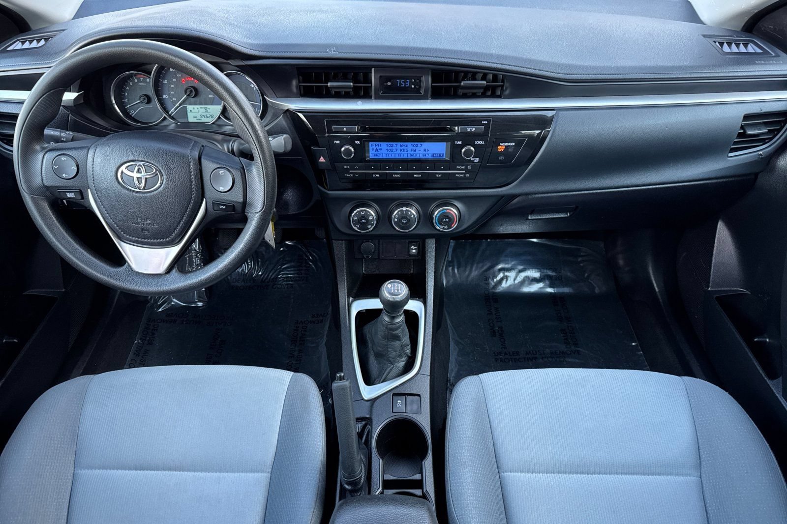 Used 2015 Toyota Corolla L FWD image 14